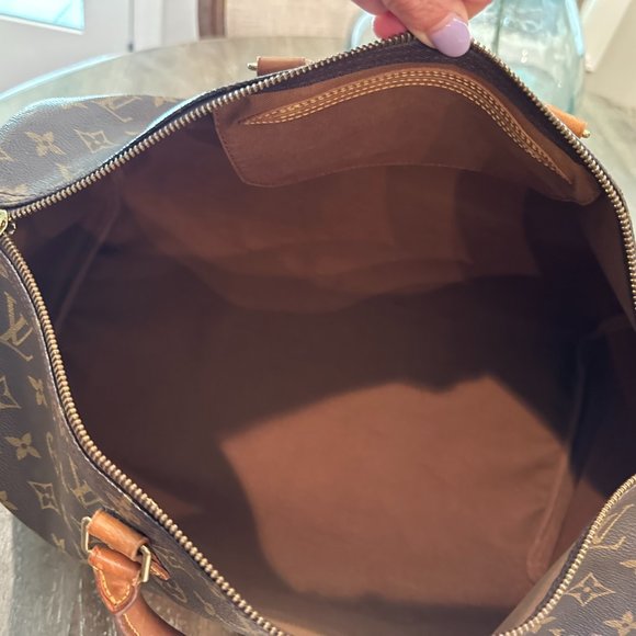 Authentic LOUIS VUITTON Monogram Speedy 40 with Lock (no key) - Picture 9 of 10